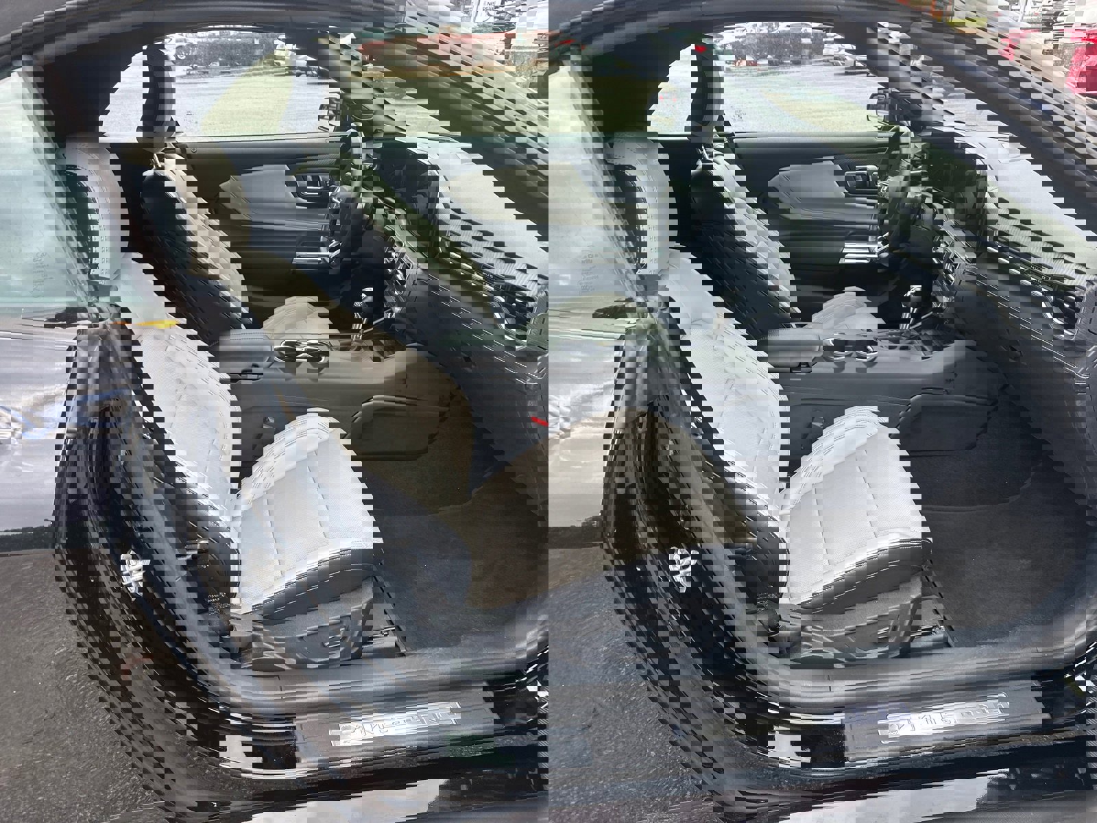 Used 2024 Ford Mustang Premium image 13