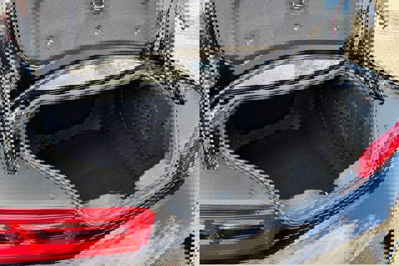 Used 2017 Chevrolet Camaro SS RWD image 20