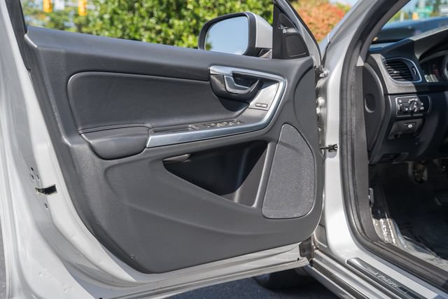 Used 2016 Volvo S60 T5 Premier FWD image 32