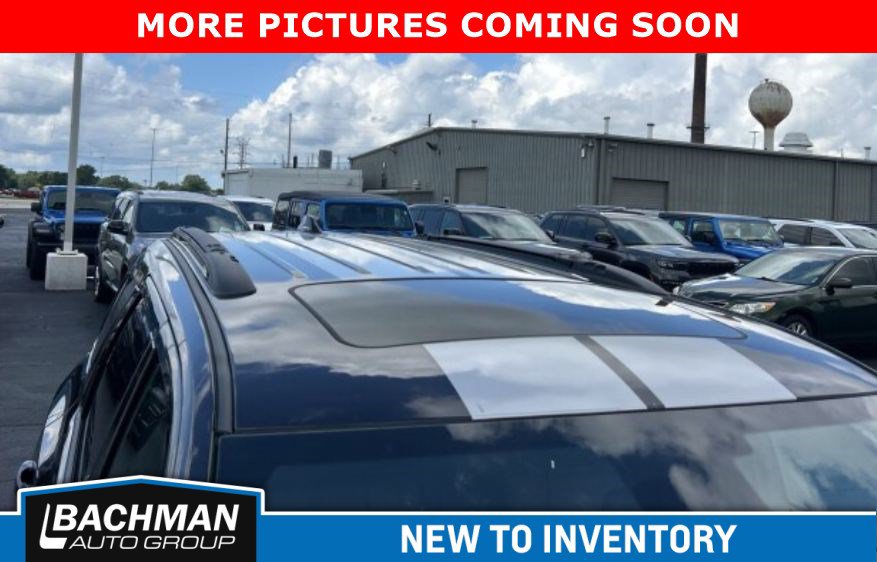 Used 2025 Dodge Durango R/T AWD/4WD image 5