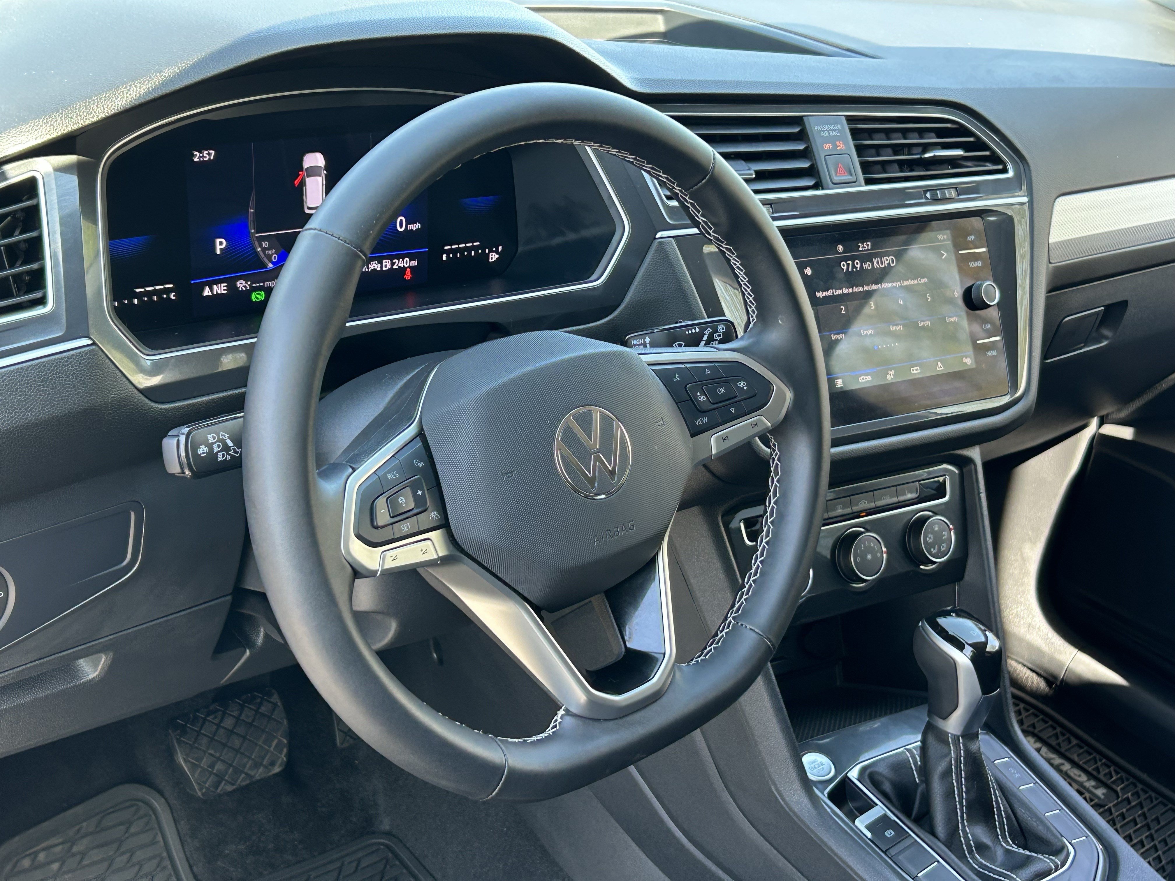 Used 2024 Volkswagen Tiguan S FWD image 25