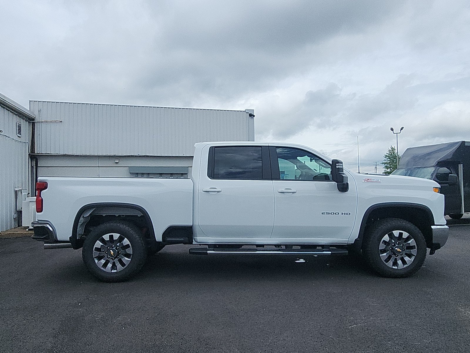 New 2026 Chevrolet Silverado 2500 LT w/ All Star Edition AWD/4WD image 6