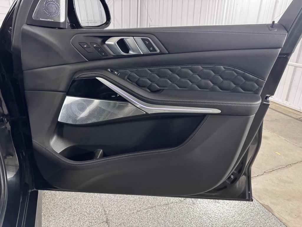 Used 2021 BMW X5 M w/ Competition Package AWD/4WD image 55