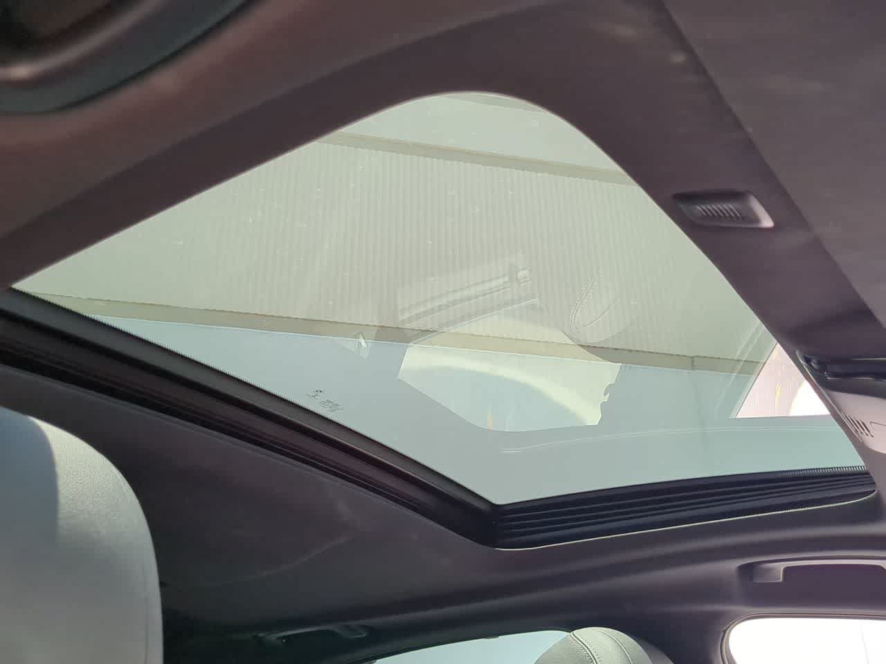 Used 2022 BMW 530i w/ M Sport Package RWD image 19
