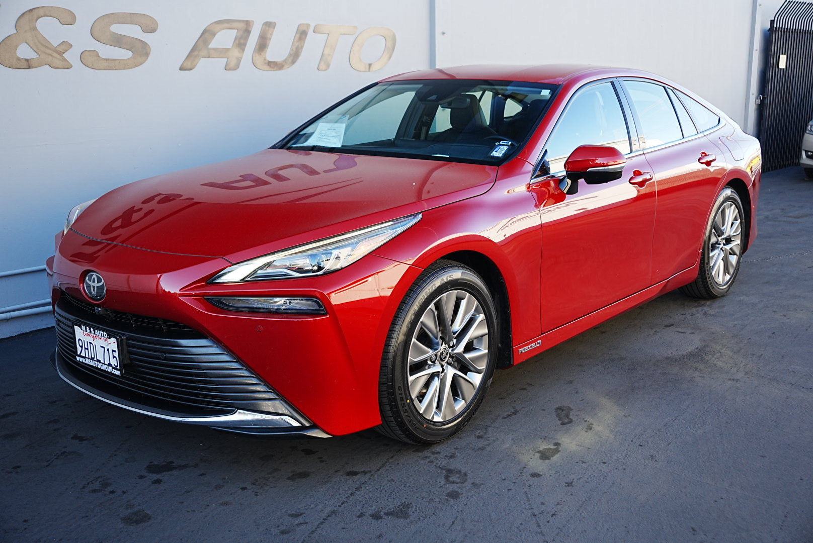 Used 2023 Toyota Mirai XLE w/ Advanced Technology Package image 7