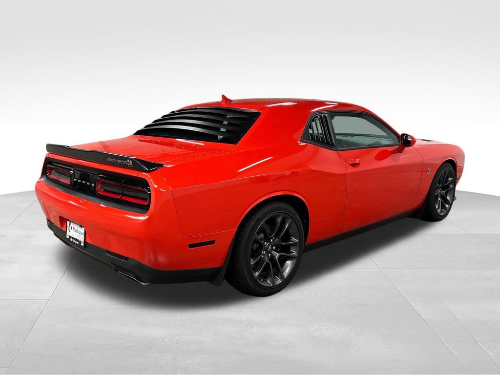 Used 2023 Dodge Challenger R/T Scat Pack RWD image 10
