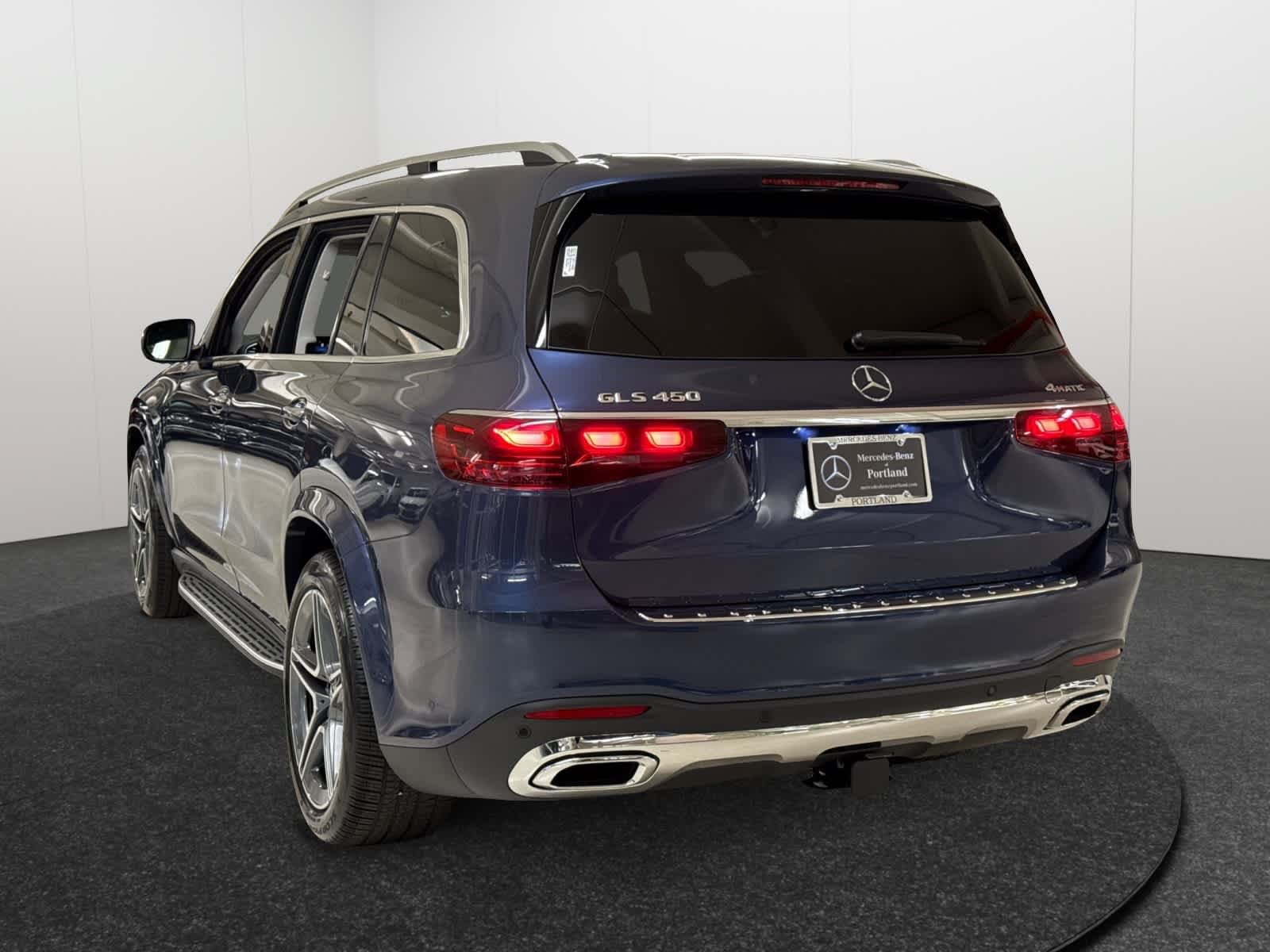 New 2026 Mercedes-Benz GLS 450 4MATIC image 5