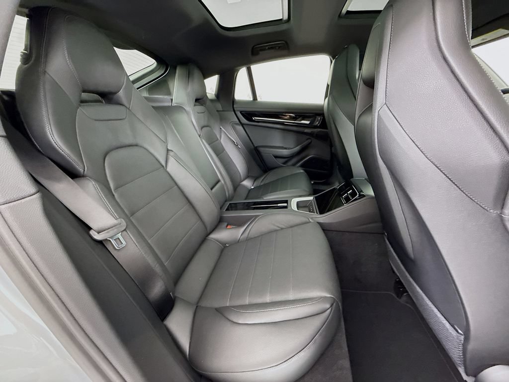 New 2026 Porsche Panamera 4 E-Hybrid AWD/4WD image 29