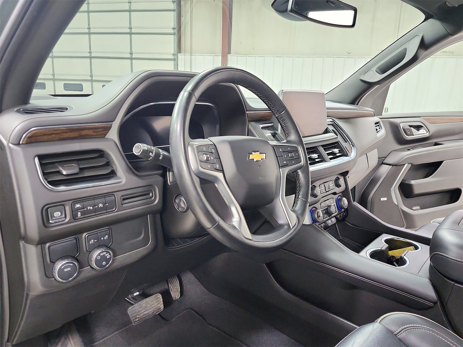 Used 2024 Chevrolet Tahoe Premier image 18