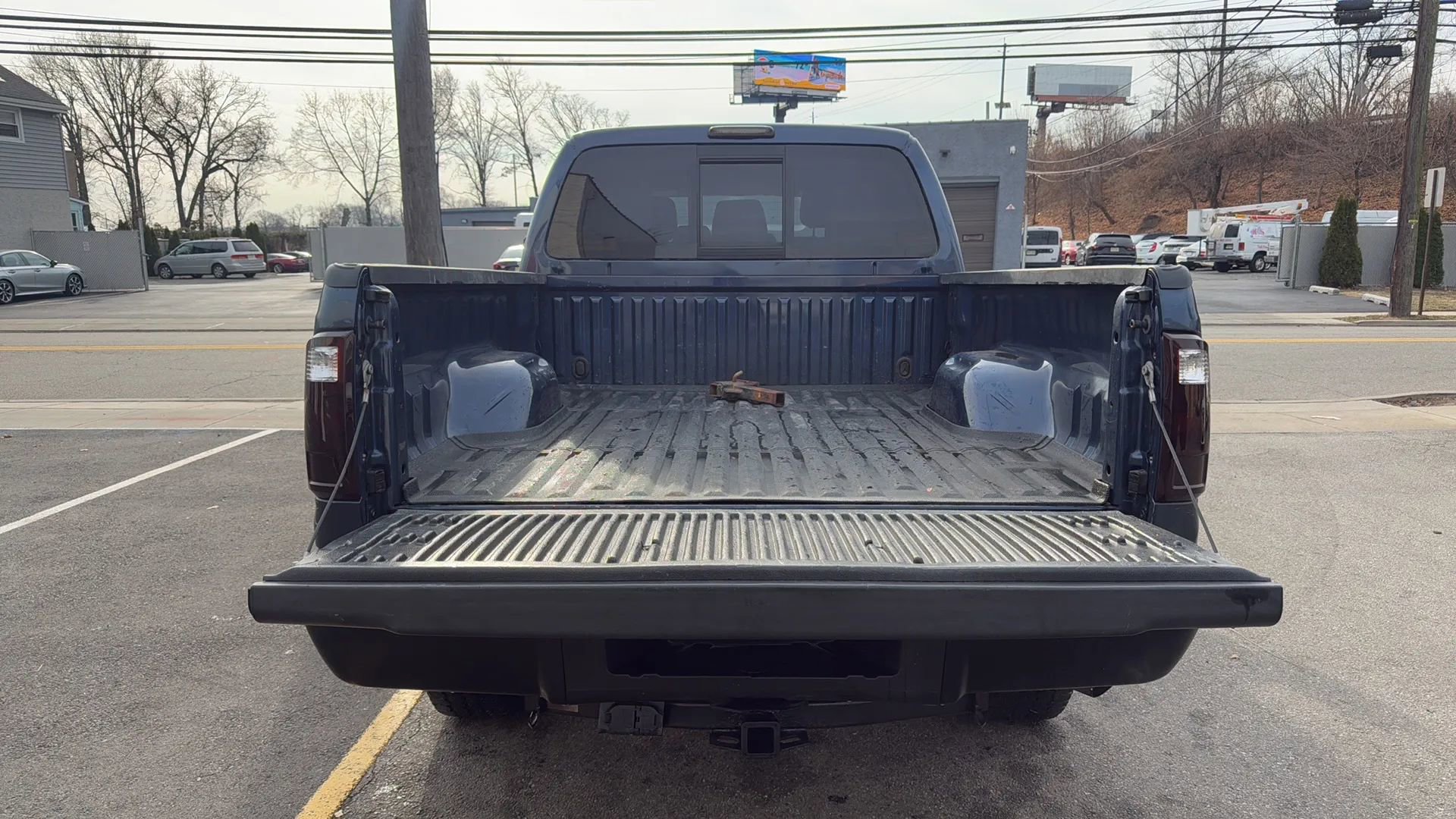 Used 2015 Ford F250 XLT w/ Snow Plow Prep Package image 24