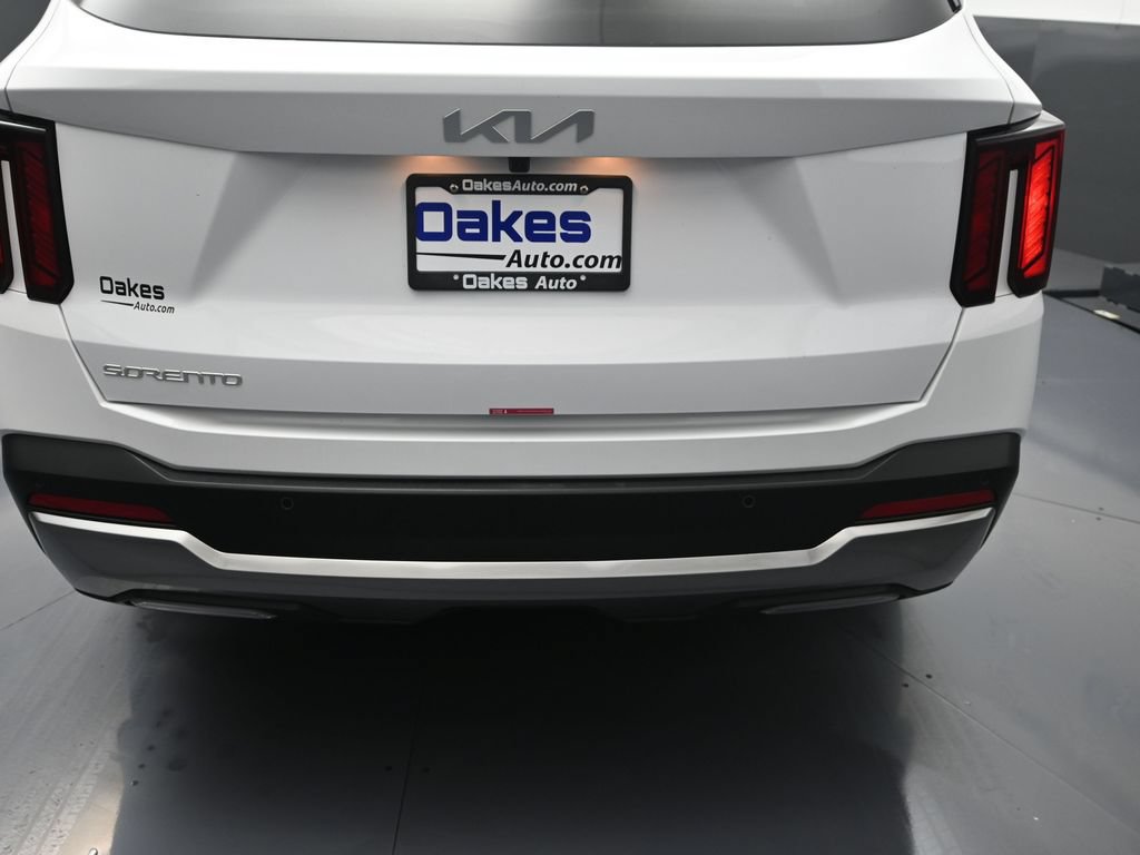 New 2025 Kia Sorento S w/ Panoramic Sunroof Package FWD image 29