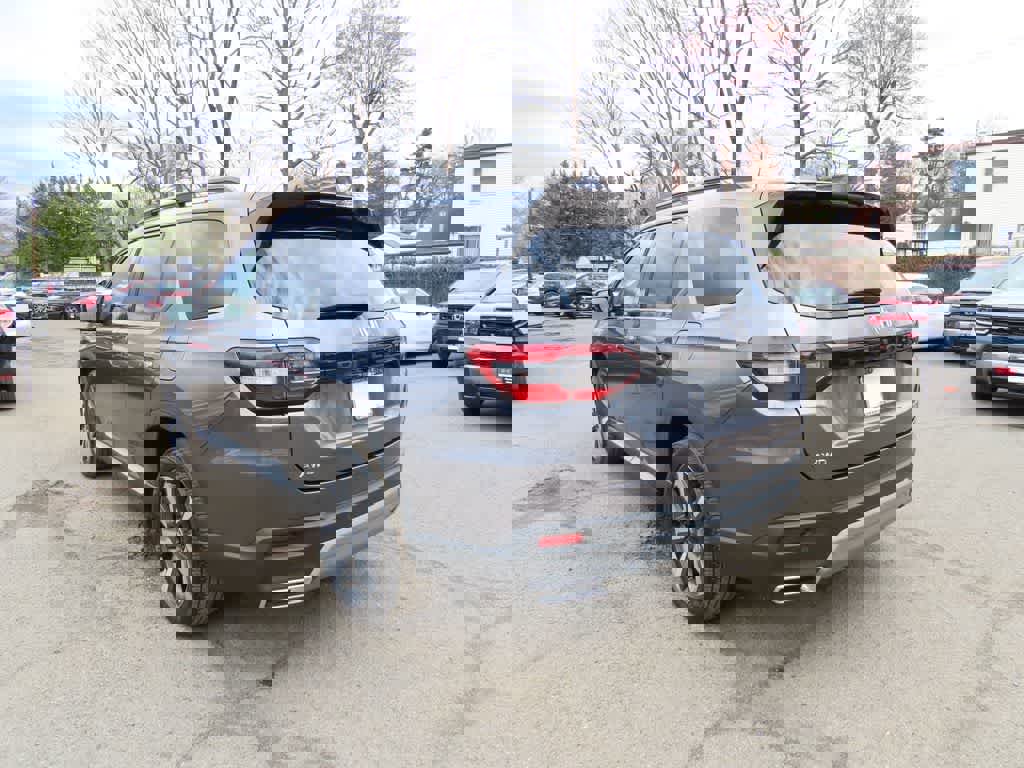 Certified 2023 Honda Pilot Touring image 4