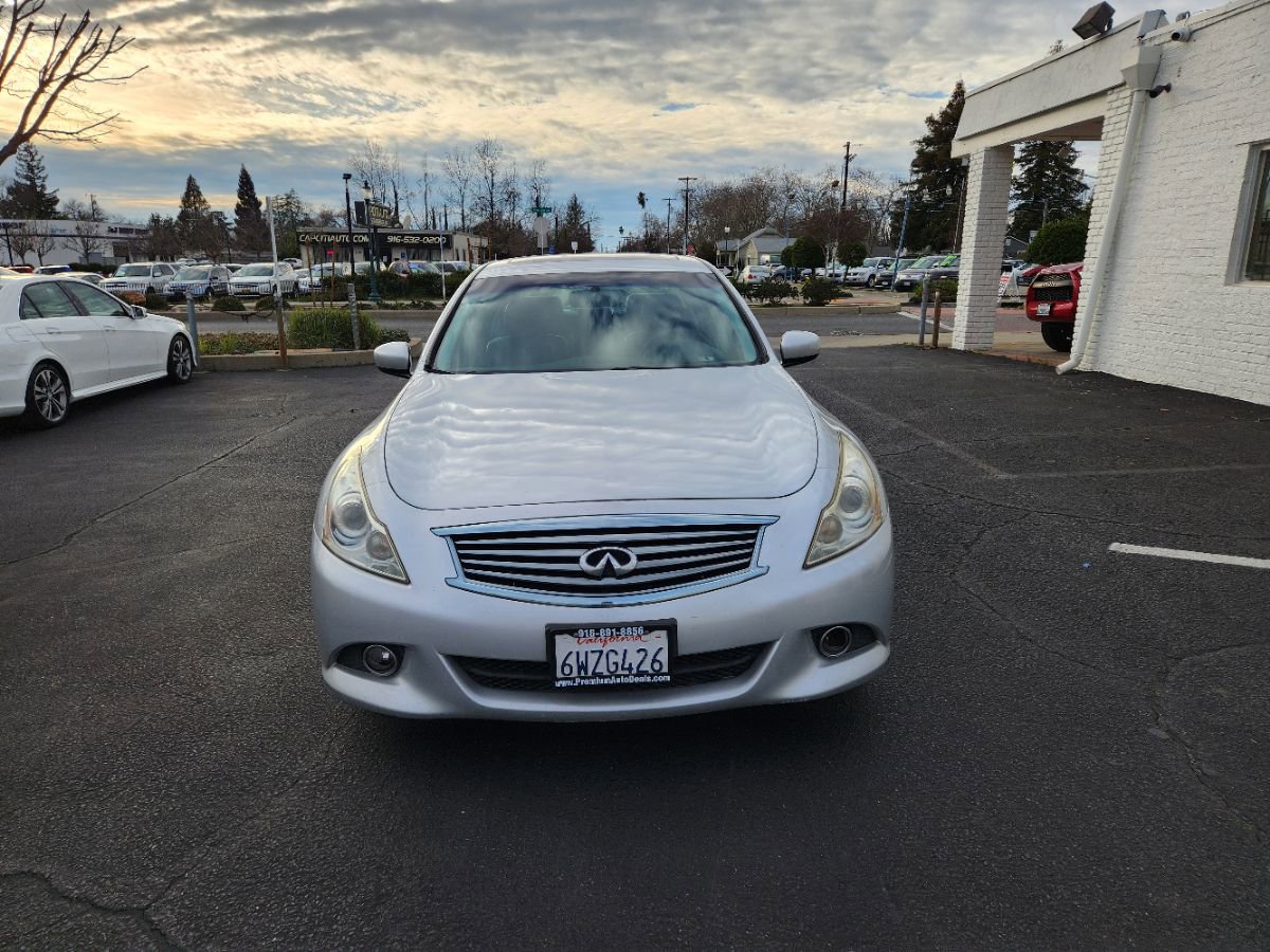 Used 2011 INFINITI G37 Journey w/ Premium Pkg image 8
