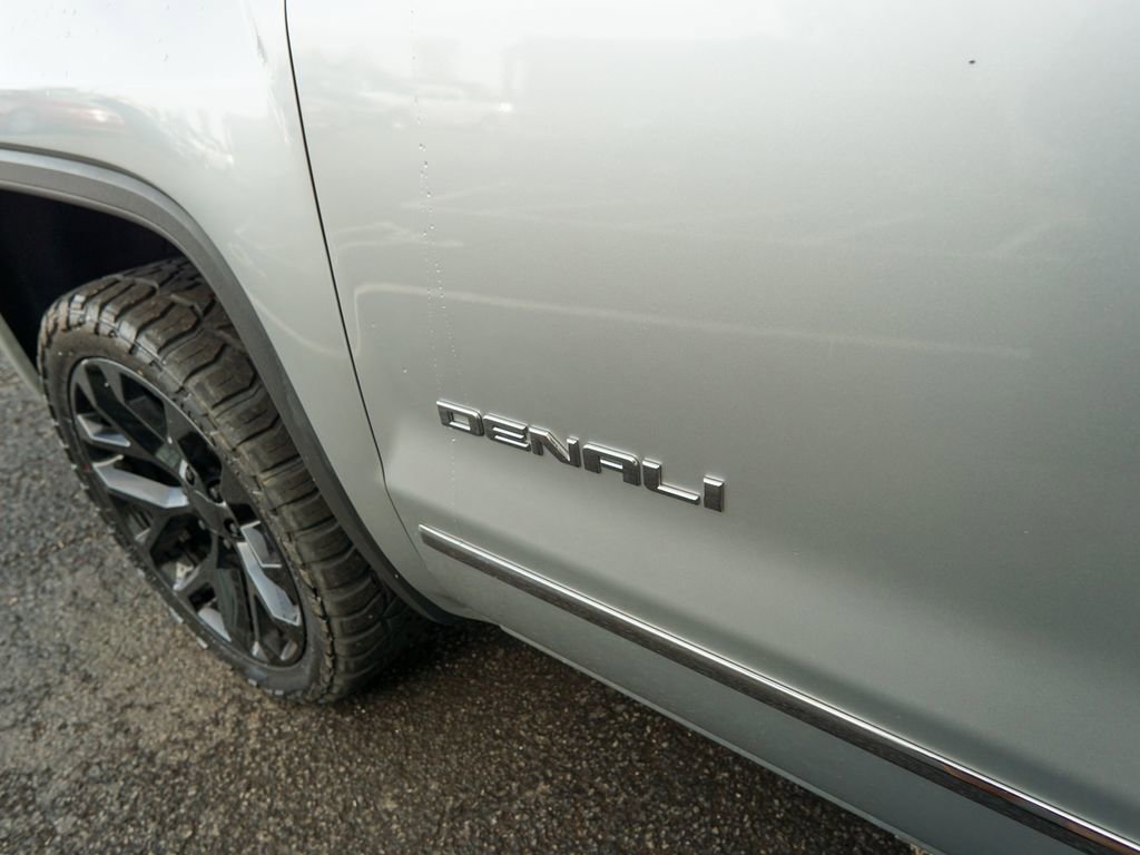 Used 2014 GMC Sierra 1500 Denali w/ Driver Alert Package image 8