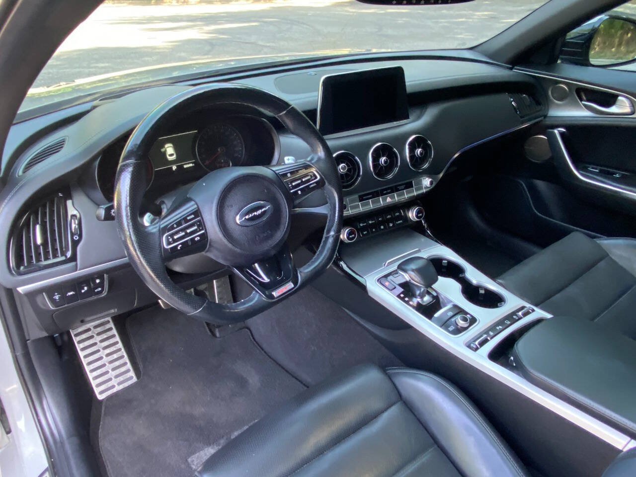 Used 2021 Kia Stinger GT2 w/ Paint Protection Package AWD/4WD image 13