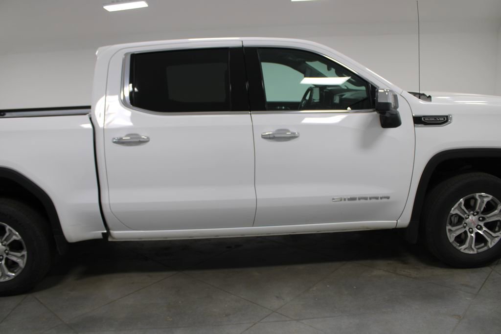 Used 2025 GMC Sierra 1500 SLT image 11