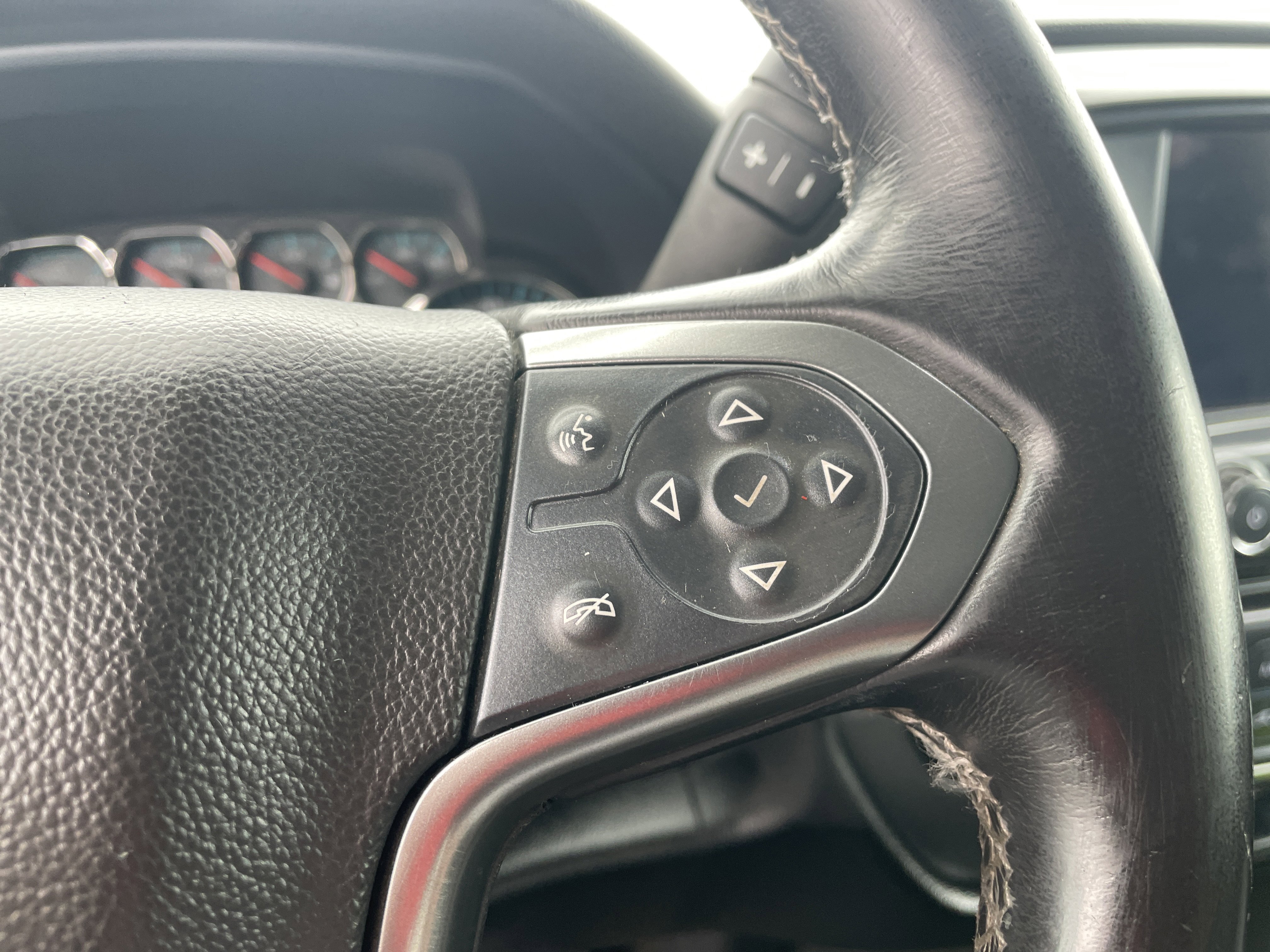 Used 2016 Chevrolet Silverado 1500 LT w/ All Star Edition image 29