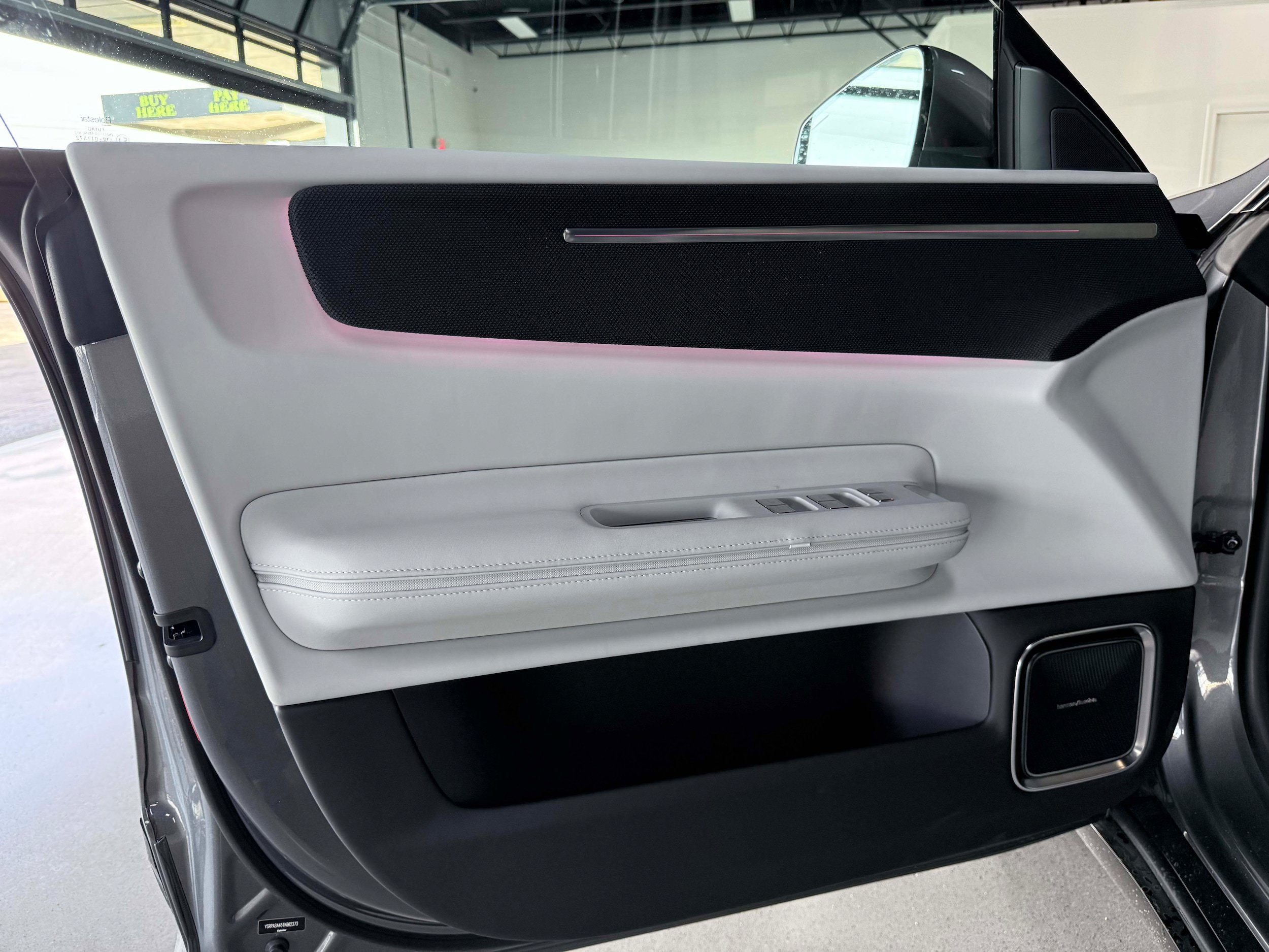 New 2026 Polestar Polestar 4 w/ Performance Pack AWD/4WD image 10