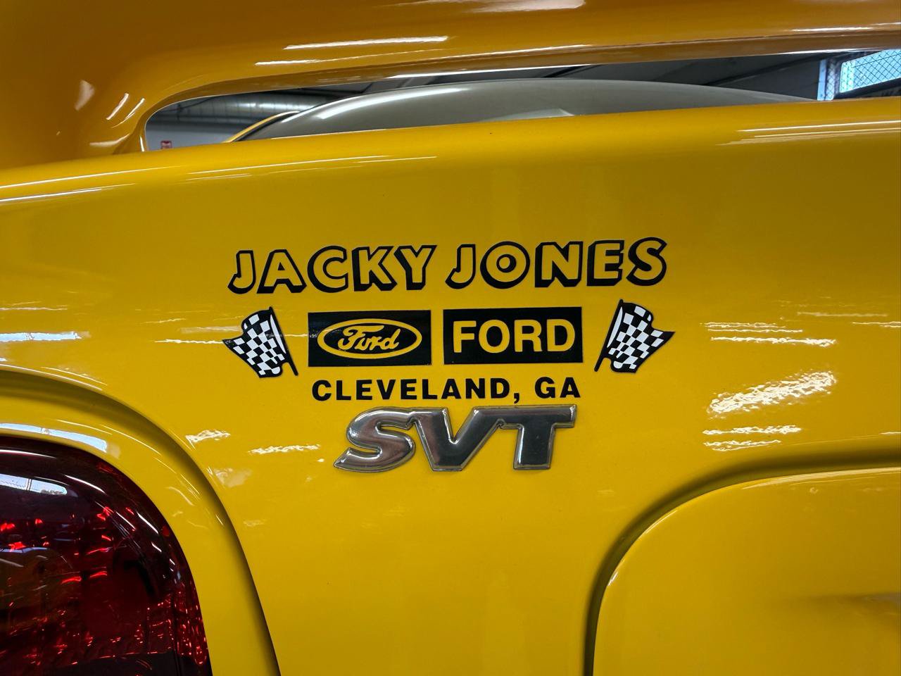 Used 1998 Ford Mustang Cobra RWD image 12