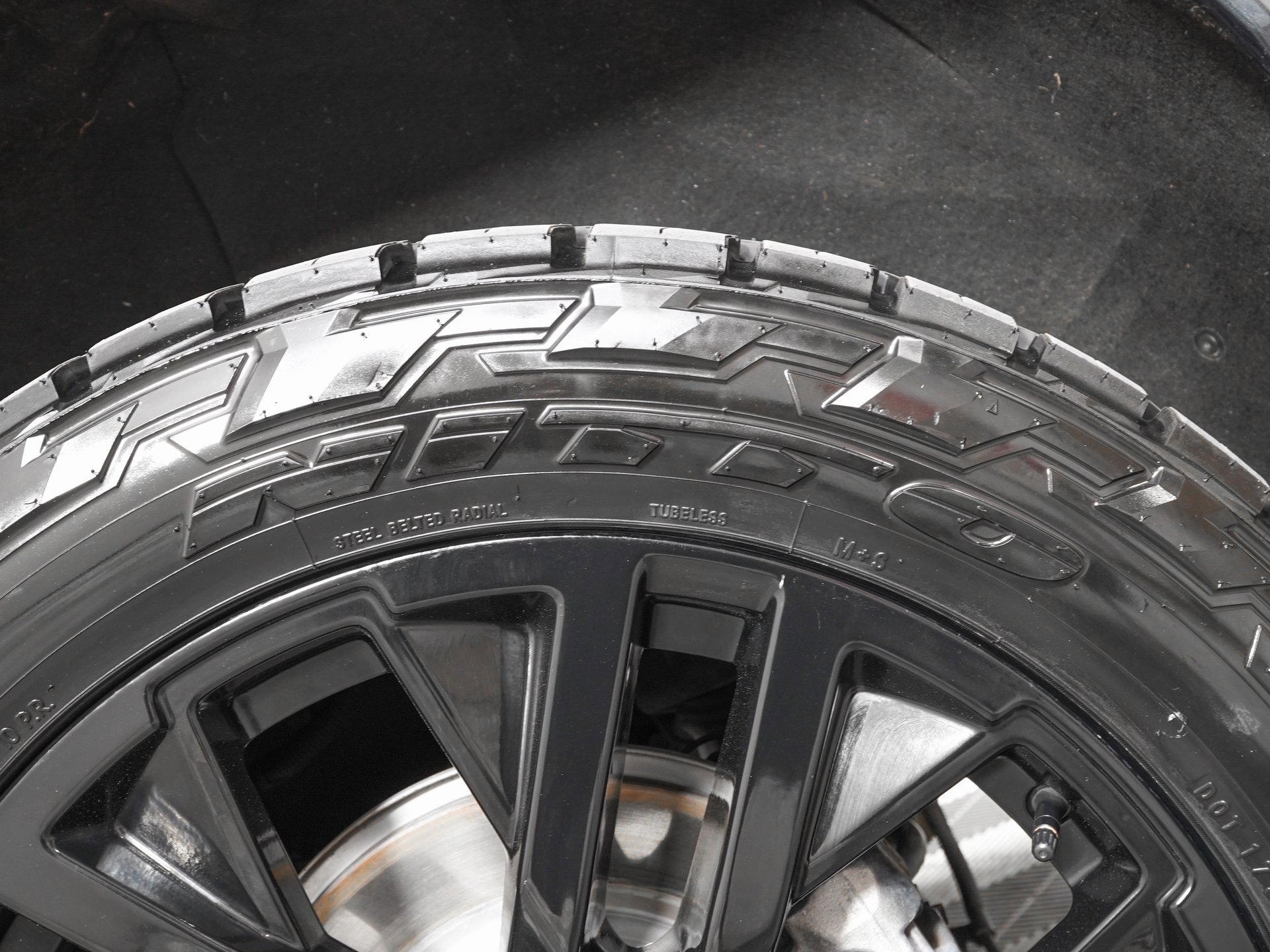 Used 2021 GMC Yukon Denali image 37