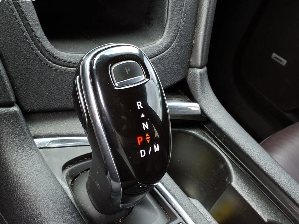 Used 2020 Cadillac XT6 Premium Luxury FWD image 17