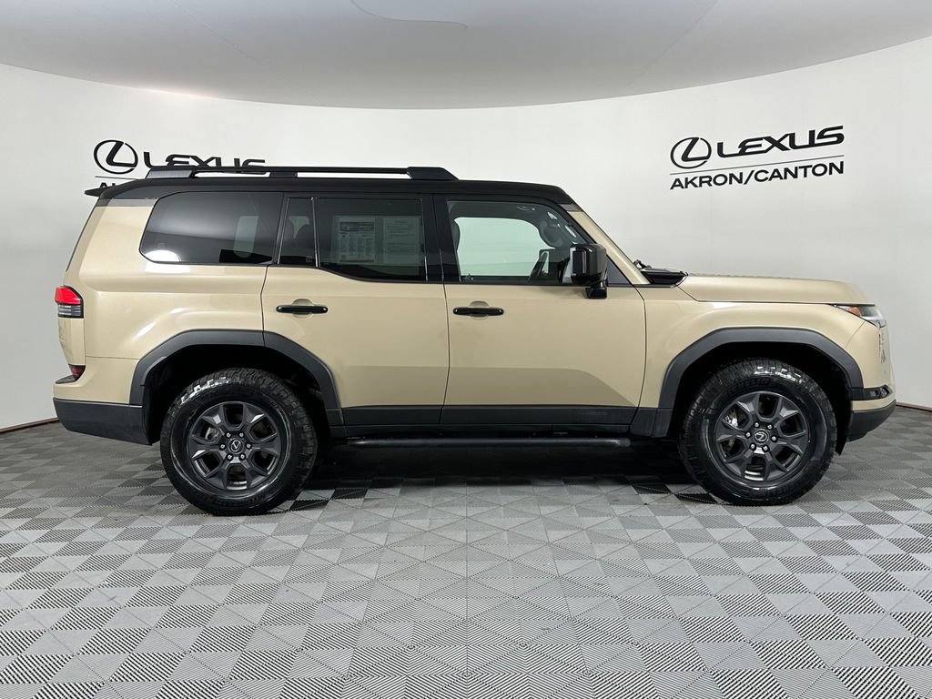 Used 2024 Lexus GX 550 AWD/4WD image 6
