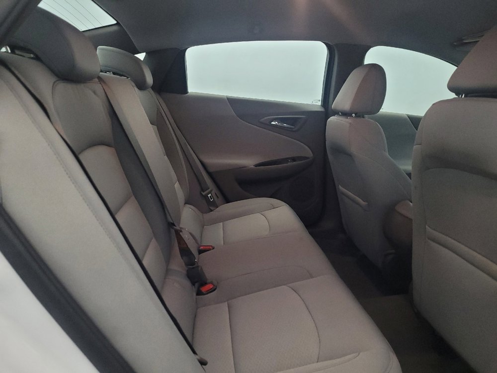 Used 2022 Chevrolet Malibu LS w/ Driver Confidence Package II FWD image 19