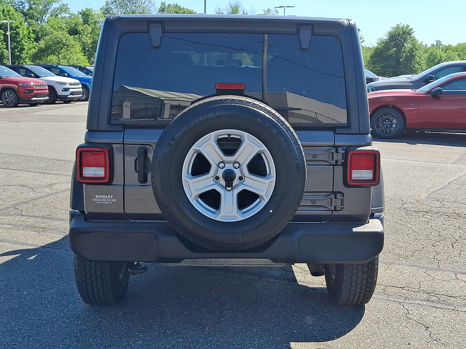 Used 2021 Jeep Wrangler 4WD Unlimited Sport image 5