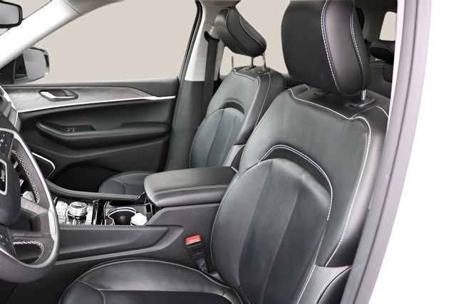 Used 2022 Jeep Grand Cherokee Limited 4xe image 13