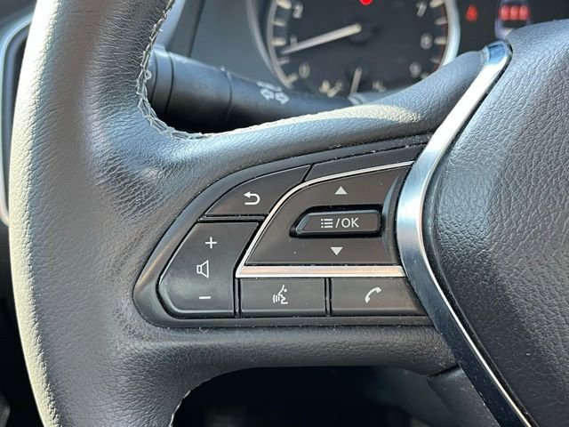 Used 2023 INFINITI Q50 Luxe RWD image 17