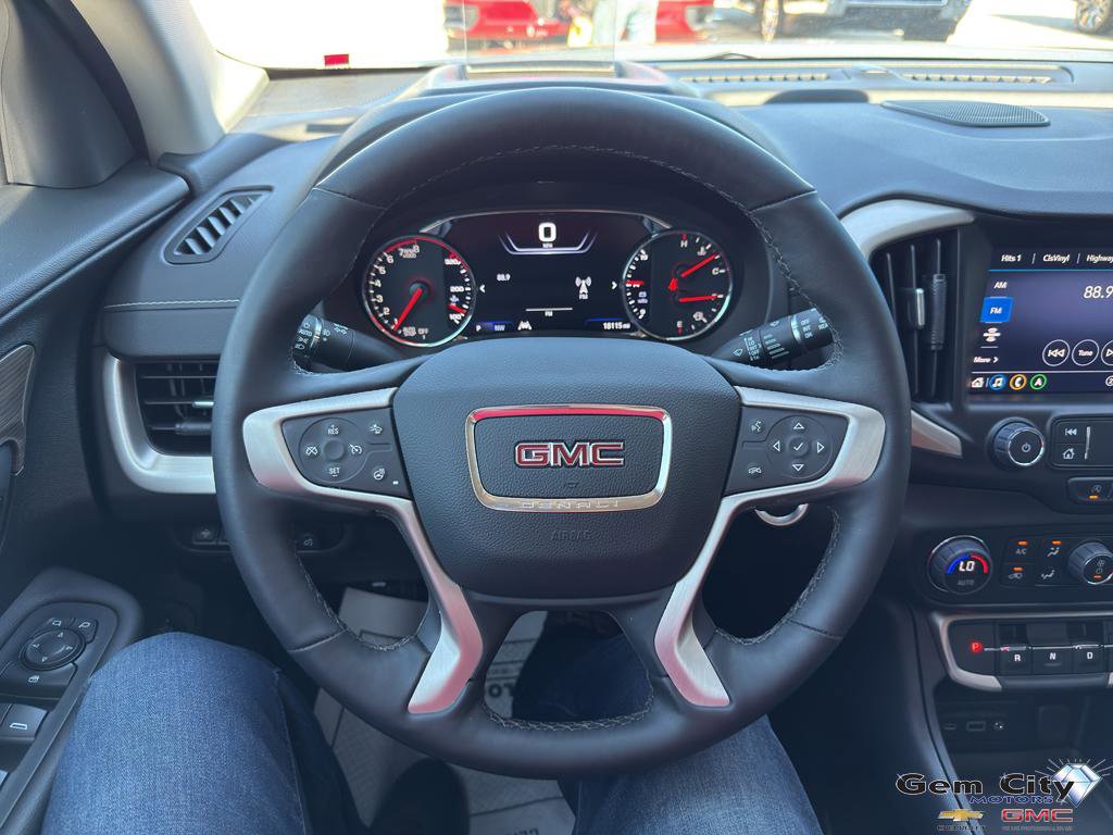 Used 2023 GMC Terrain Denali image 19