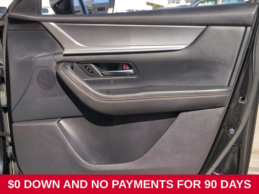 Used 2025 MAZDA CX-70 3.3 Turbo w/ Preferred Package AWD/4WD image 30
