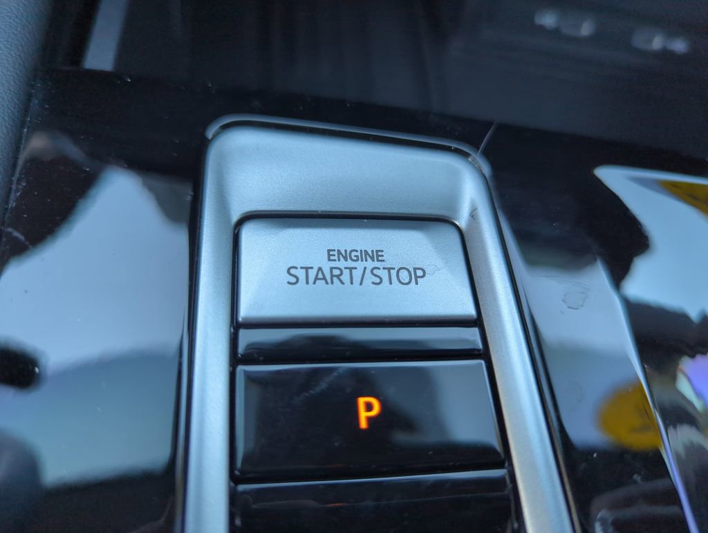 New 2025 Volkswagen Atlas Cross Sport SE image 45