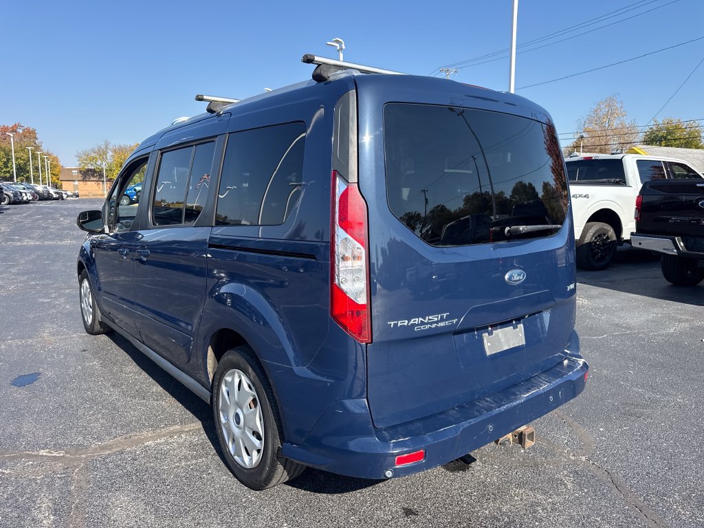 Used 2017 Ford Transit Connect XLT FWD image 9