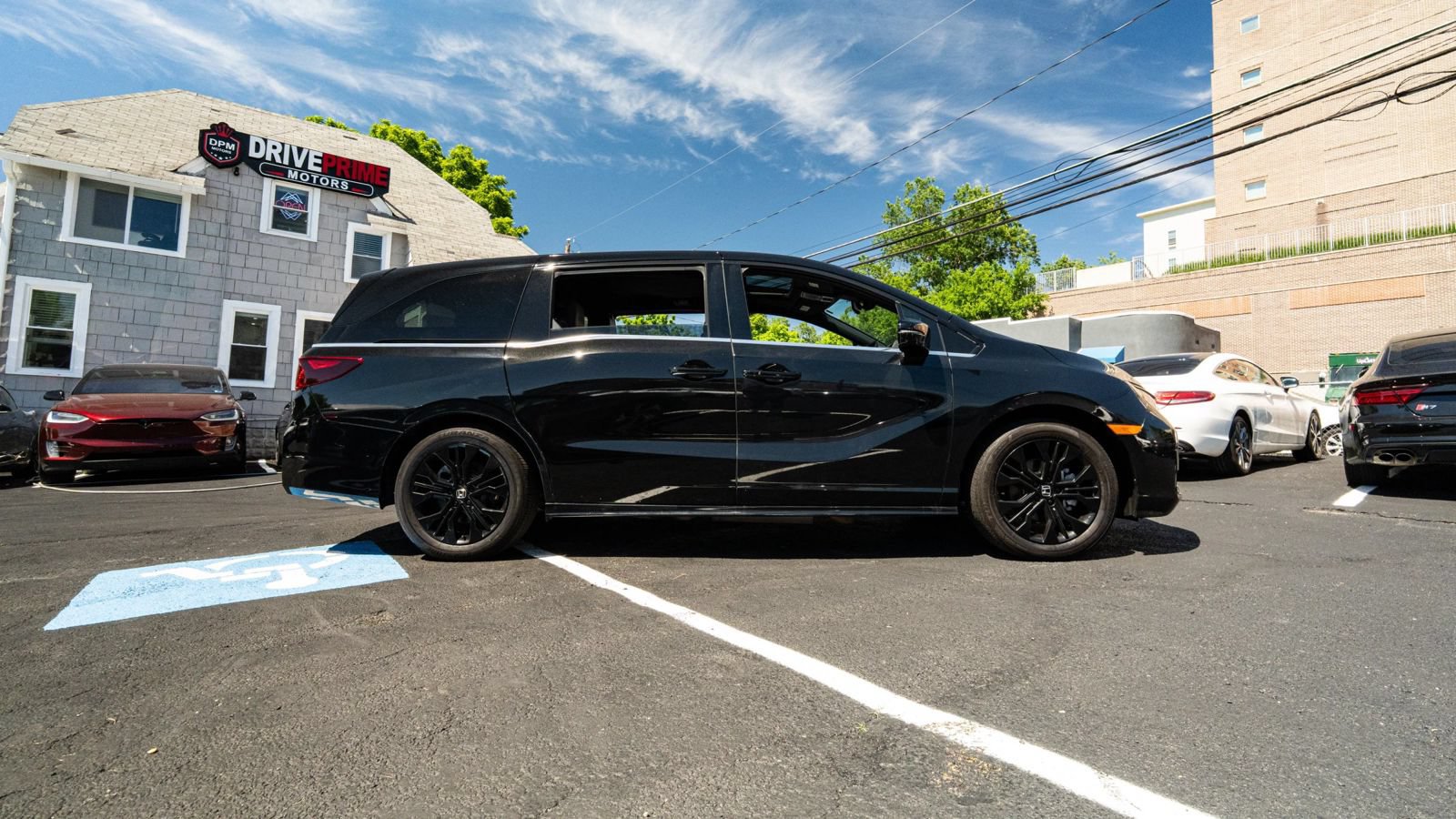 Used 2025 Honda Odyssey Sport-L image 2