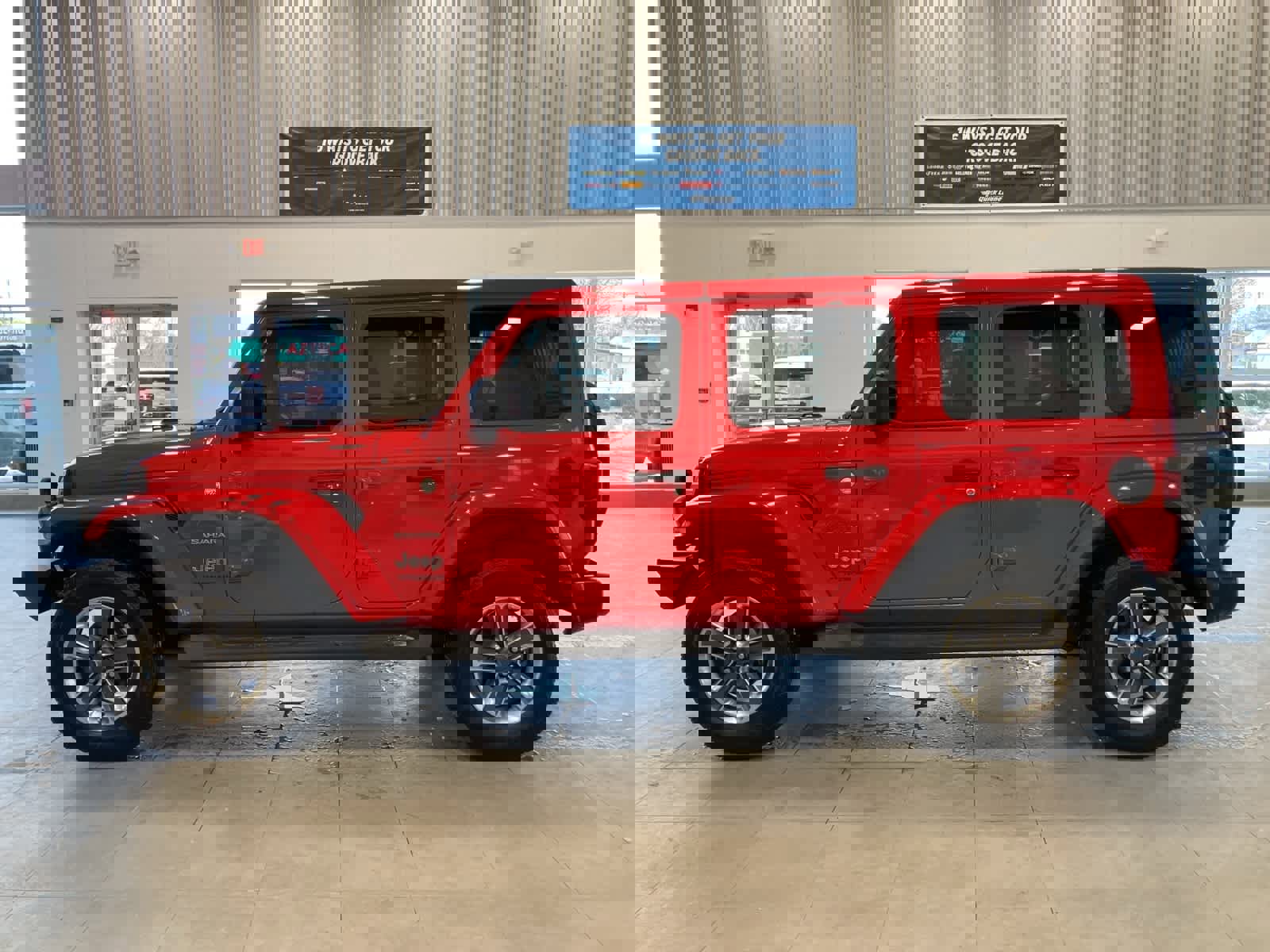 Used 2021 Jeep Wrangler Unlimited Sahara w/ Uconnect 4C Nav & Sound Group image 8