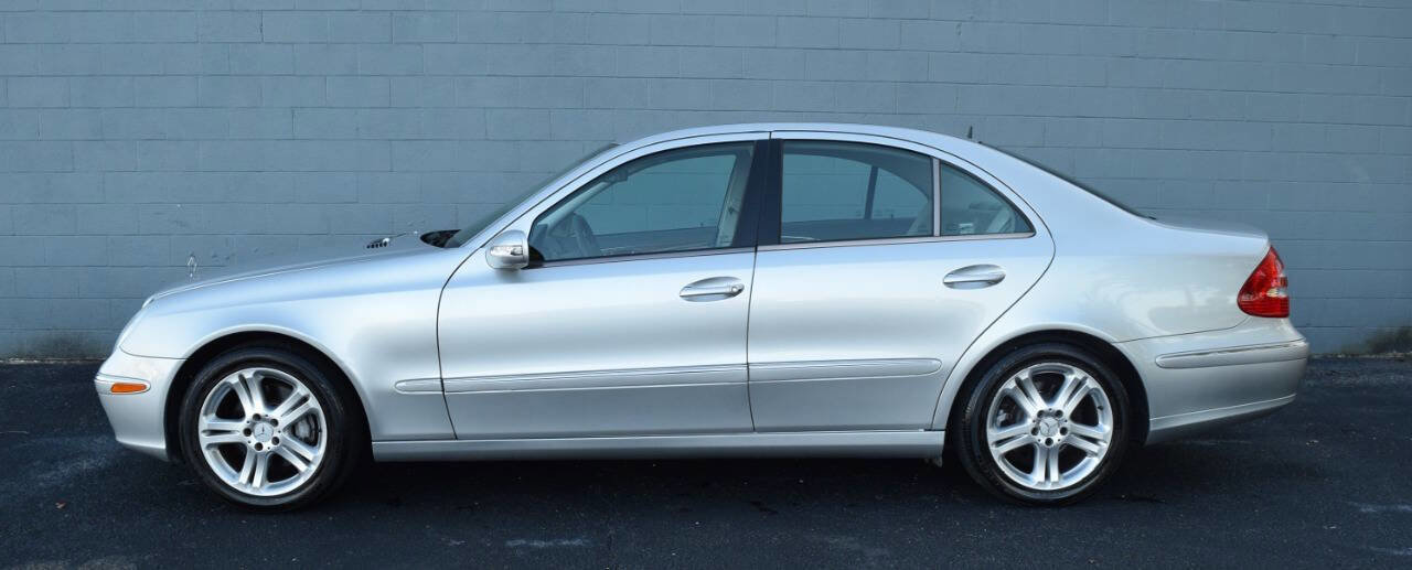 Used 2004 Mercedes-Benz E 500 Sedan image 5
