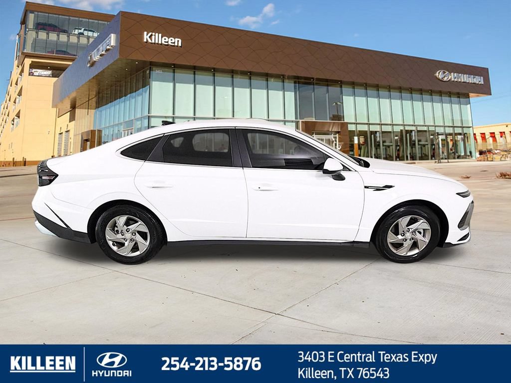 Used 2025 Hyundai Sonata SE FWD image 10