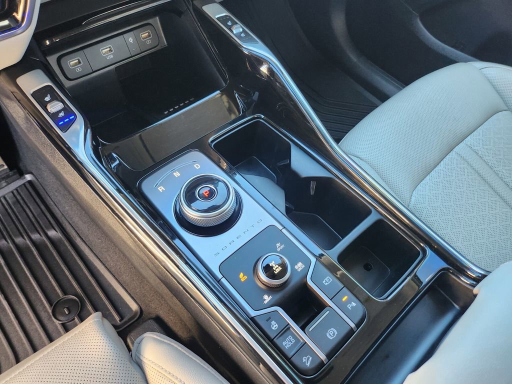 Used 2024 Kia Sorento SX Prestige image 29