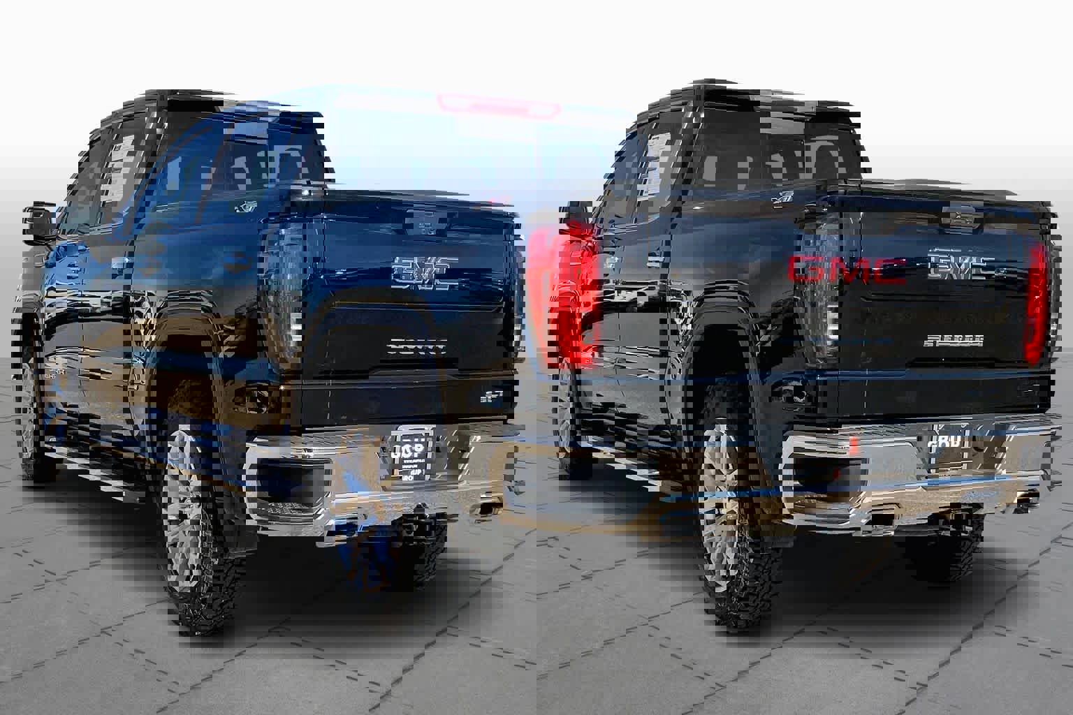 Used 2019 GMC Sierra 1500 SLT image 12