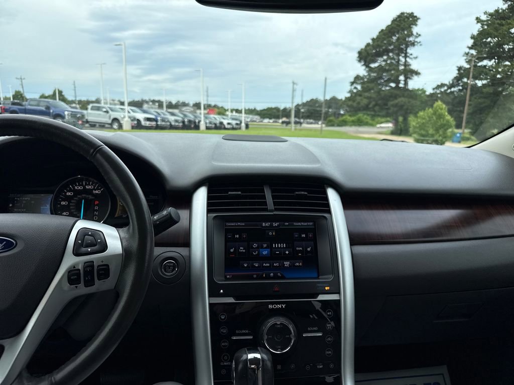 Used 2013 Ford Edge Limited FWD image 25