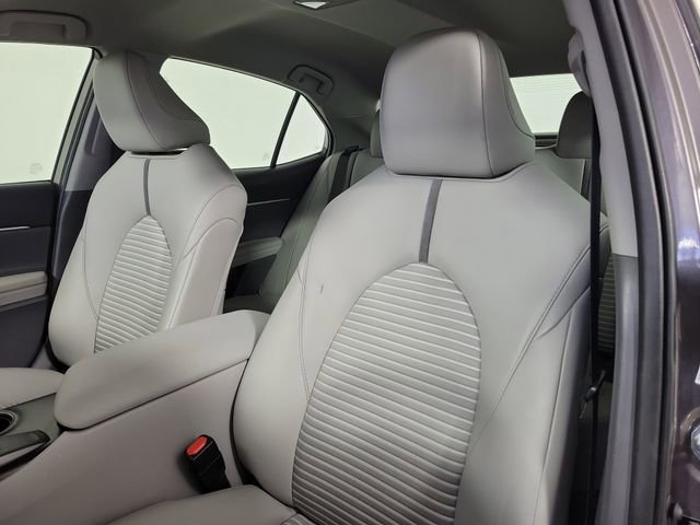 Used 2024 Toyota Camry SE FWD image 20
