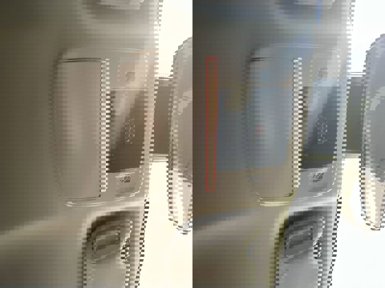 Used 2019 Toyota Camry LE image 20