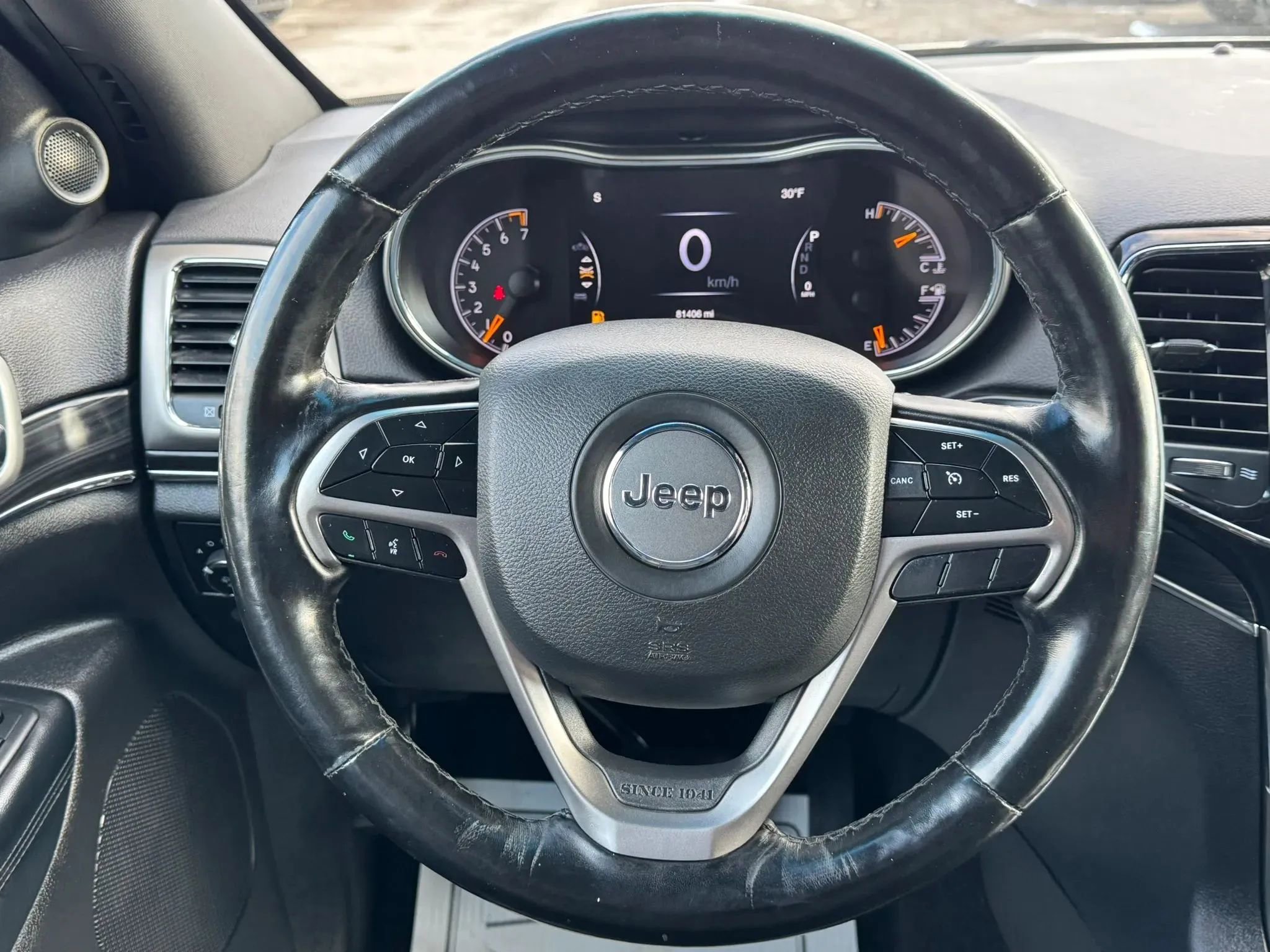 Used 2021 Jeep Grand Cherokee Limited image 17