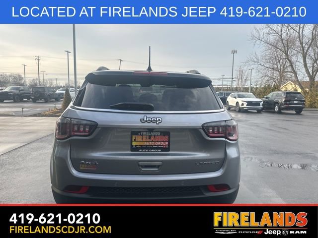 Used 2024 Jeep Compass Limited image 9