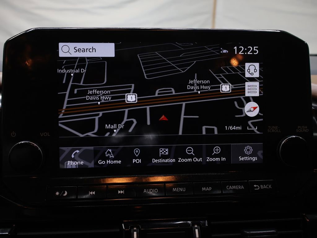 Used 2023 Nissan Pathfinder Platinum AWD/4WD image 23