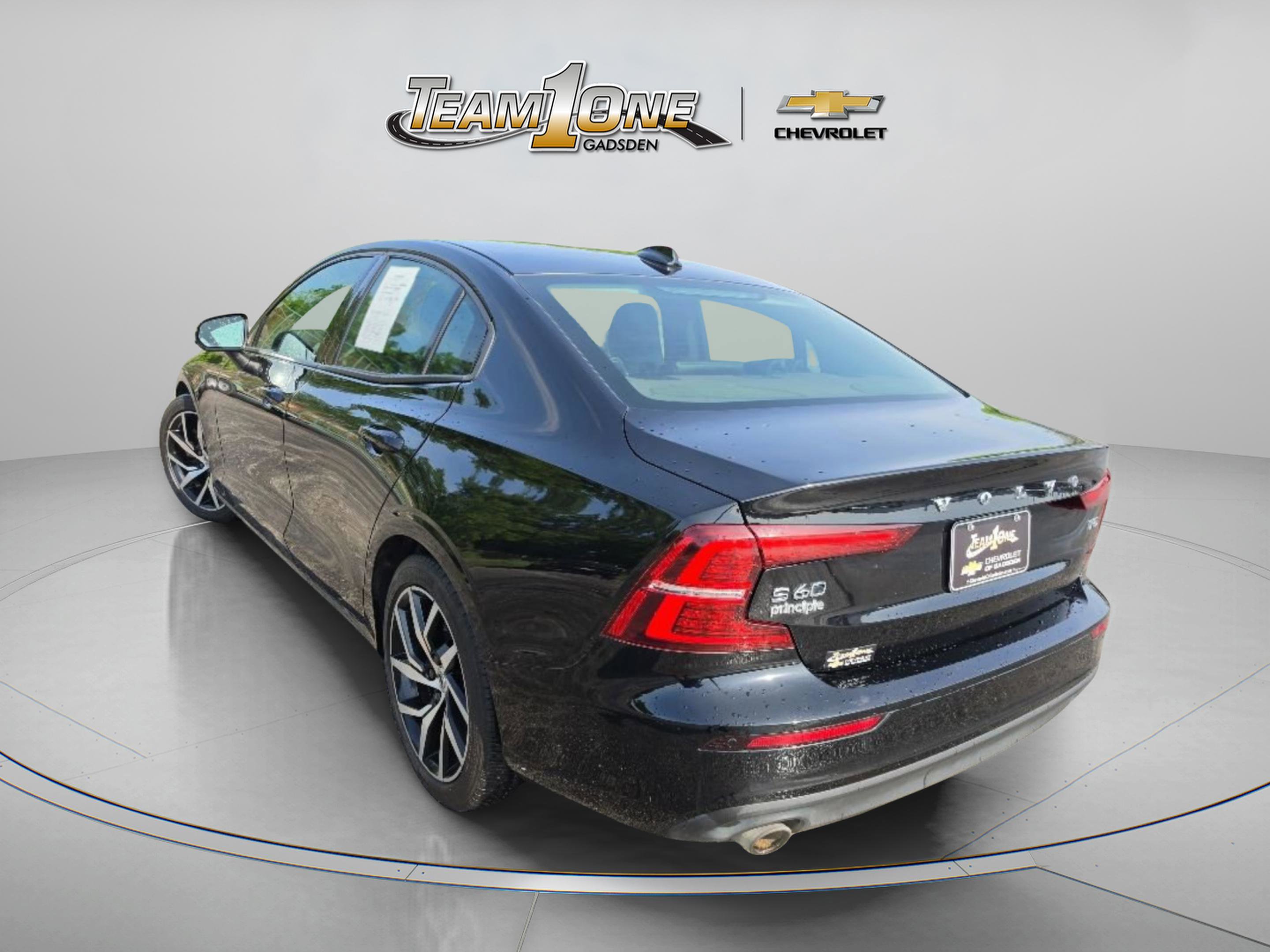 Used 2020 Volvo S60 T5 Momentum FWD image 6