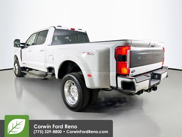 New 2025 Ford F450 Platinum w/ FX4 Off-Road Package image 5