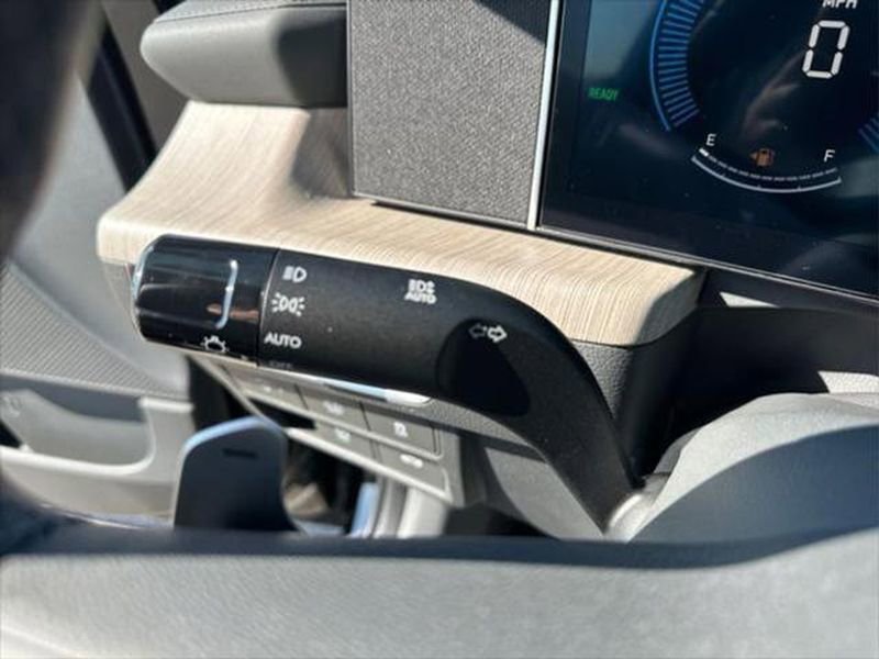 New 2025 Hyundai Sonata SEL image 17