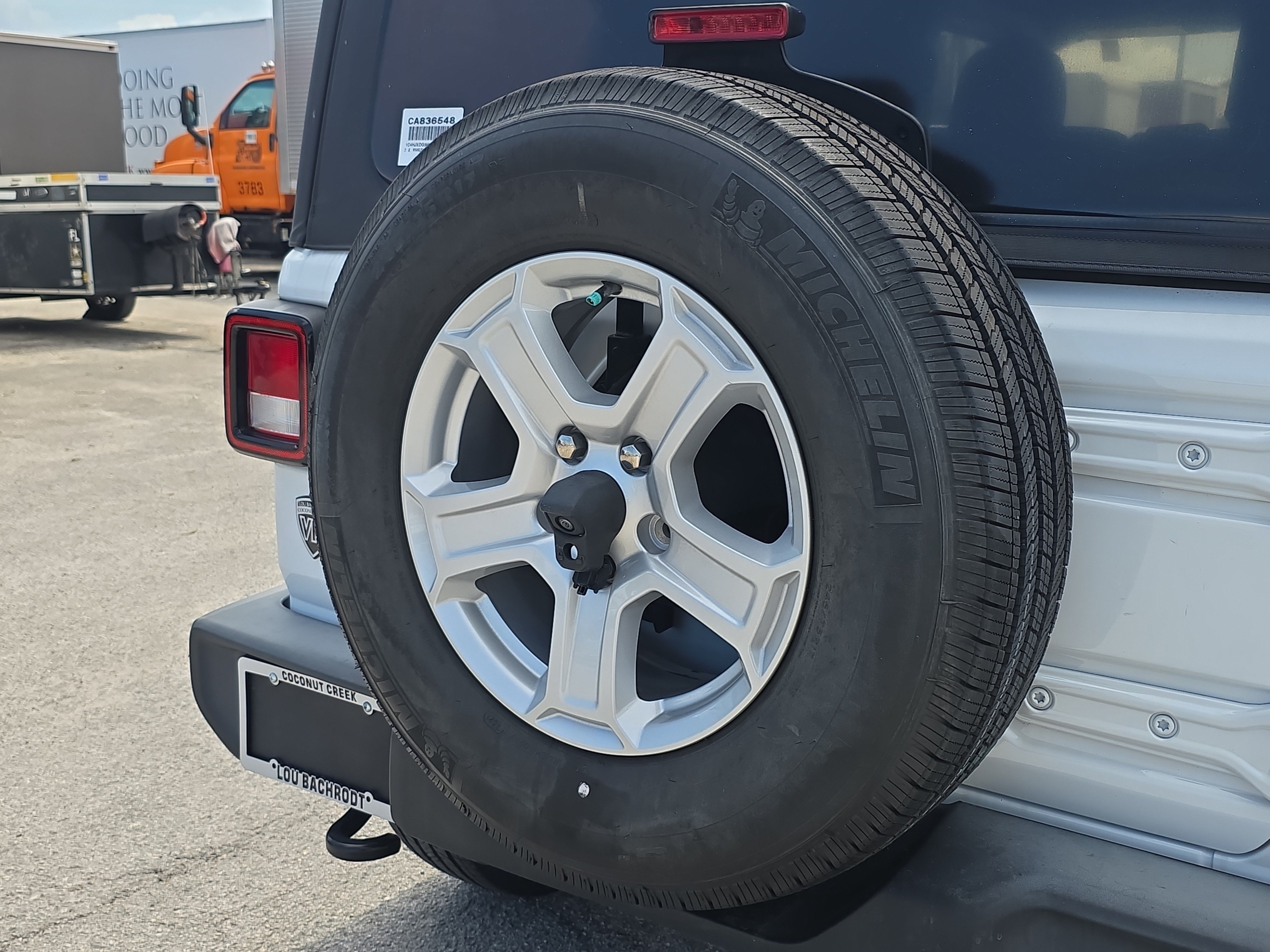 Used 2021 Jeep Wrangler Unlimited Sport AWD/4WD image 9